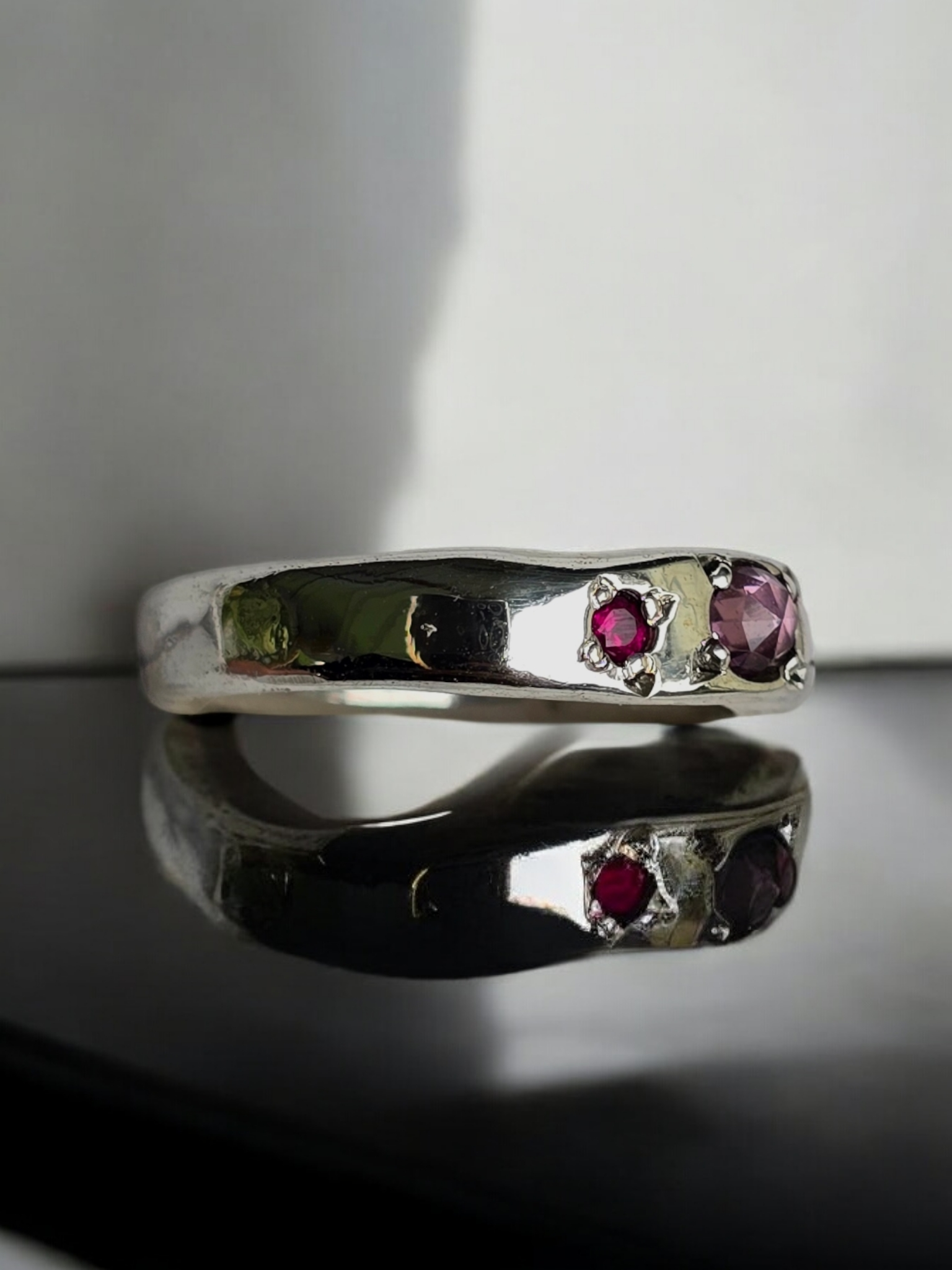 Heightened ring - Spinel and Ruby